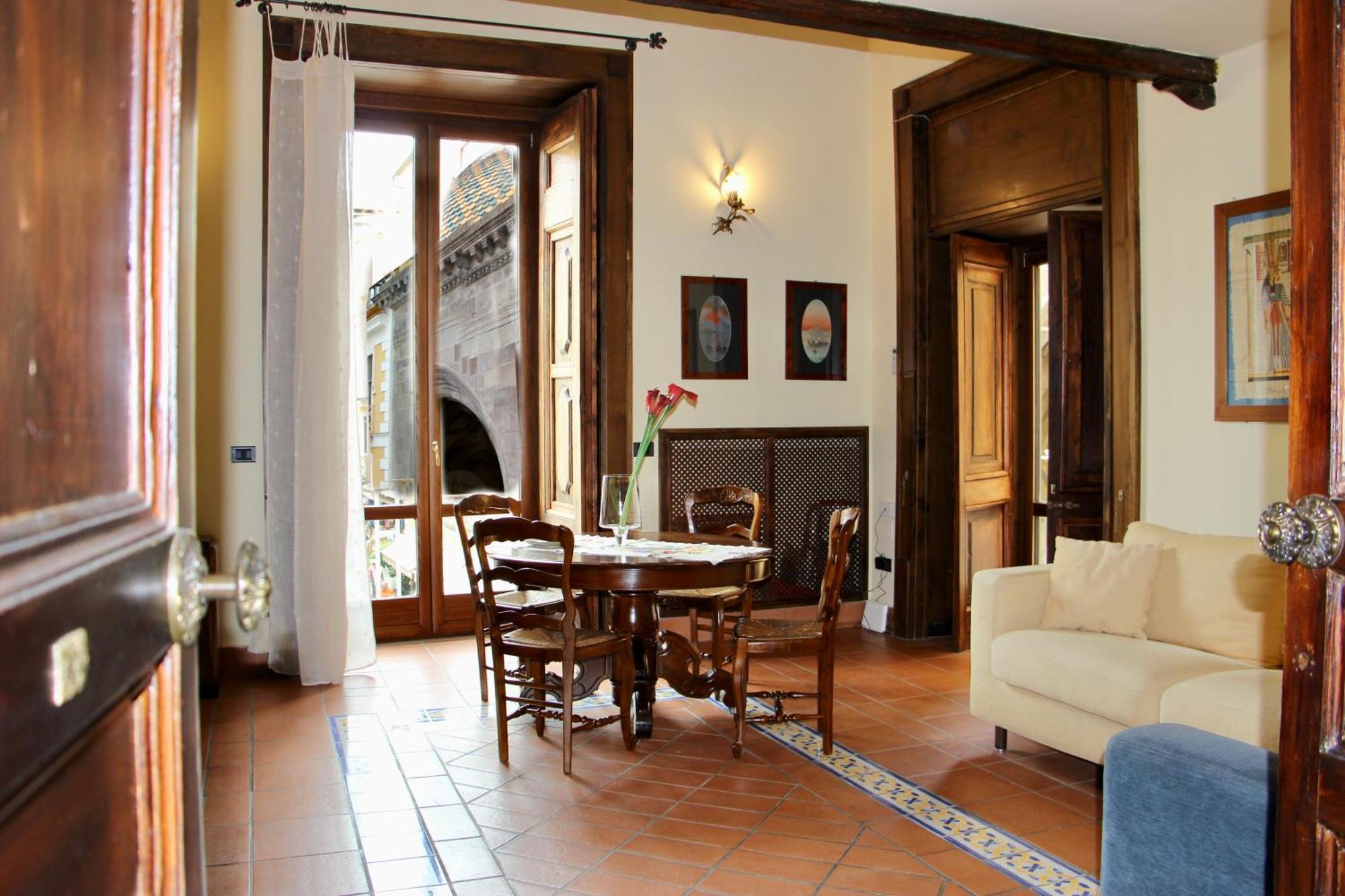 Palazzo Ammone - Sedil Dominova Apartment Sorrento Ngoại thất bức ảnh