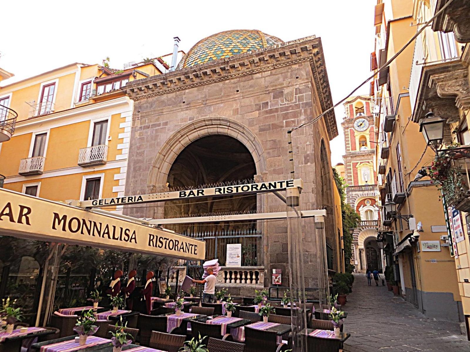 Palazzo Ammone - Sedil Dominova Apartment Sorrento Ngoại thất bức ảnh